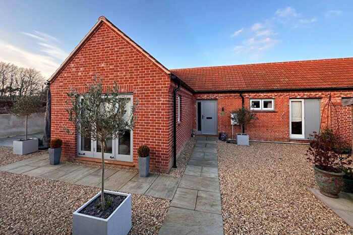 2 Bedroom Barn Conversion To Rent In Melton Constable, NR24