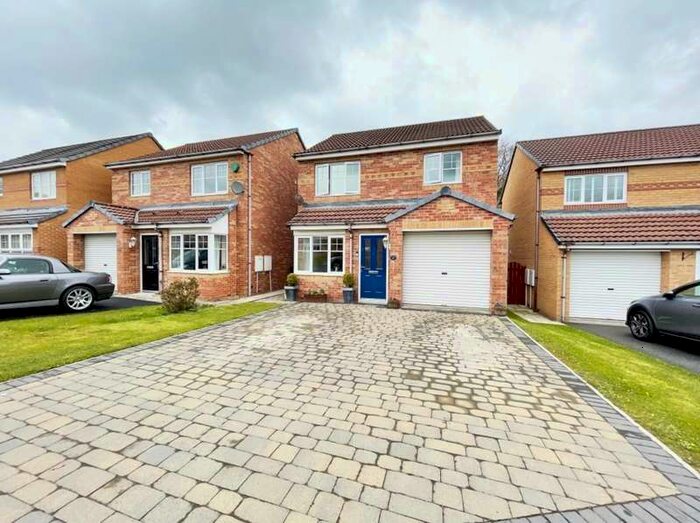 Houses for sale & to rent in DH9 6EW, The Courtyard, Craghead And South