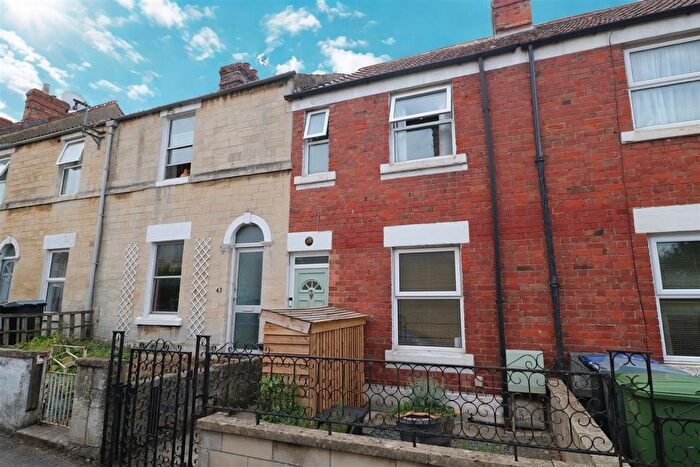 2 Bedroom Terraced House For Sale In Waterworks Road, Trowbridge, BA14
