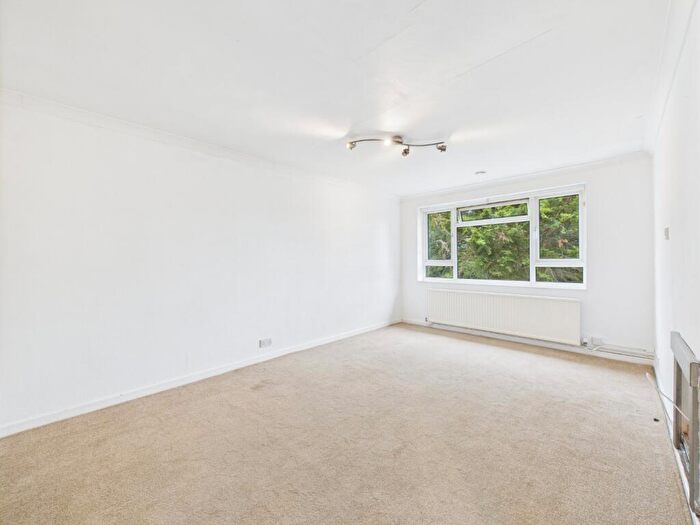 2 Bedroom Maisonette To Rent In Hilda Vale Close, Orpington, Kent, BR6