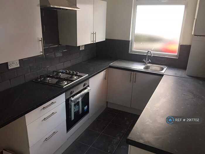 3 Bedroom Terraced House To Rent In Southwick Road, Birkenhead, CH42