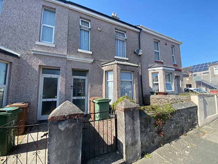 2 Bedroom Property To Rent In Hirmandale Road, PL5