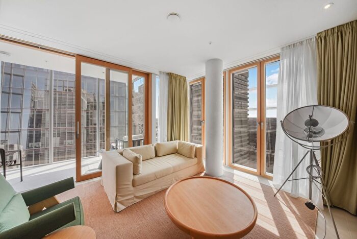1 Bedroom Flat To Rent In Shard Place, London Bridge Street, SE1