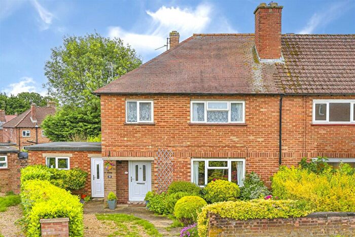 3 Bedroom Semi-Detached House For Sale In Centre Parade, Kettering, Northamptonshire, NN16