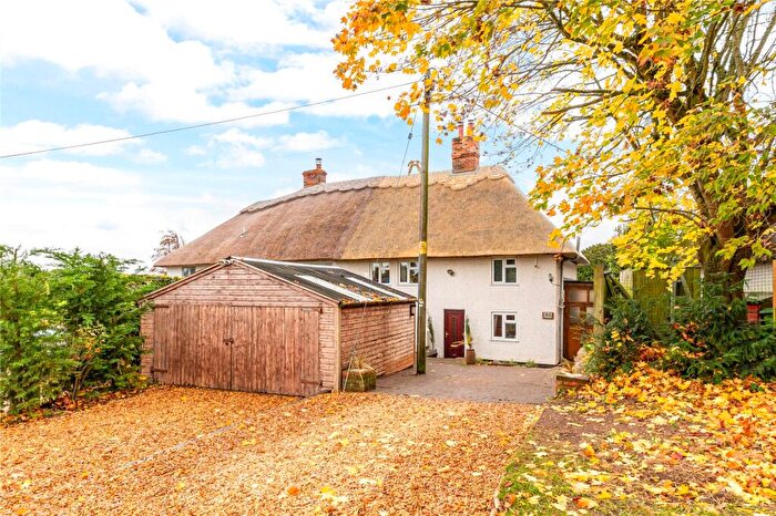 3 Bedroom Semi Detached House For Sale In Hill Green, Leckhampstead, Newbury, Berkshire, RG20