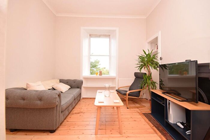 2 Bedroom Flat To Rent In Brunswick Road, Leith, Edinburgh, EH7