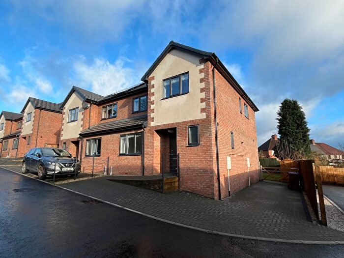 3 Bedroom Property To Rent In Oaklands Grove, Uttoxeter, ST14