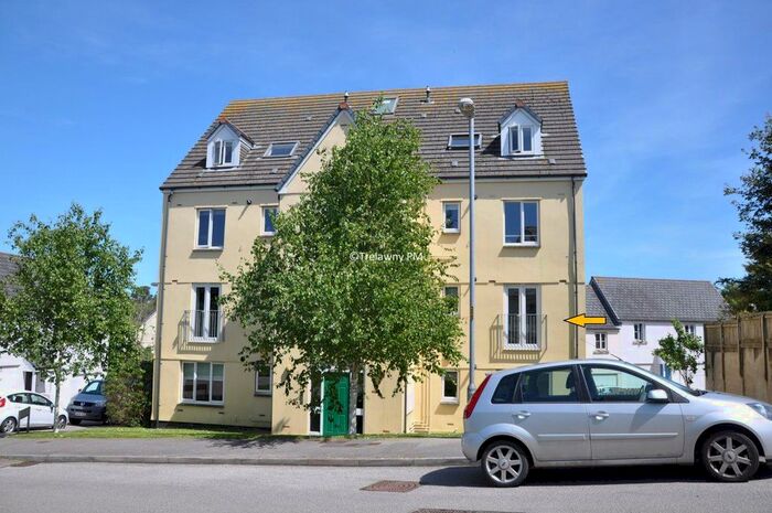 2 Bedroom Flat To Rent In Swans Reach, Swanpool, Falmouth, TR11