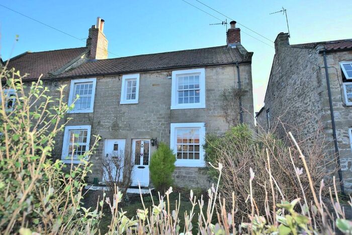 3 Bedroom Semi-Detached House For Sale In West Road, Melsonby, DL10