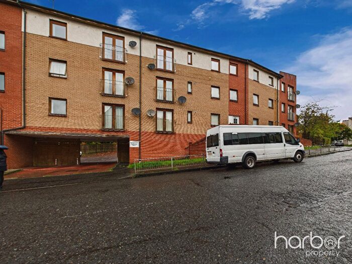 2 Bedroom Flat For Sale In Cathcart Road, Rutherglen, Glasgow, South Lanarkshire, G73