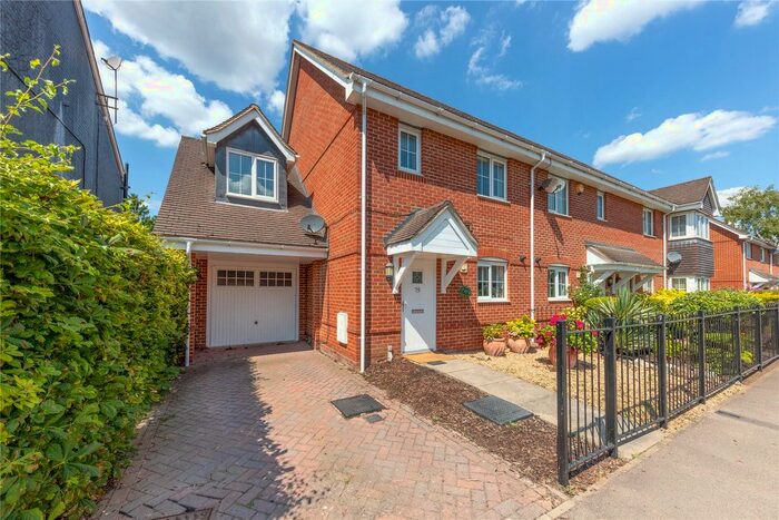 4 Bedroom Detached House To Rent In College Road, College Town, Sandhurst, Berkshire, GU47