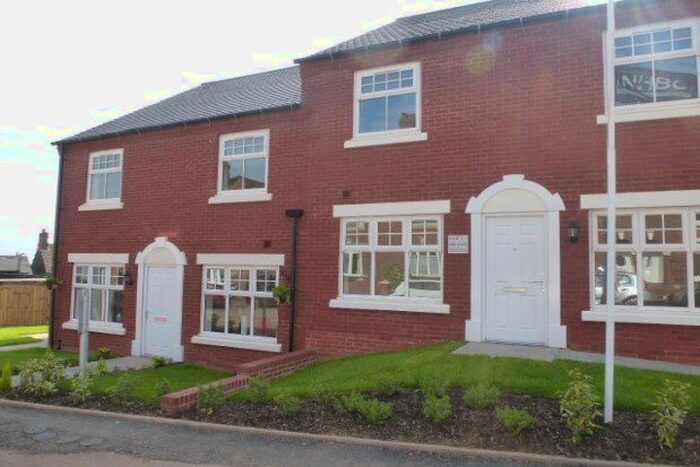 2 Bedroom Maisonette To Rent In Frederick Street, Swadlincote, DE11