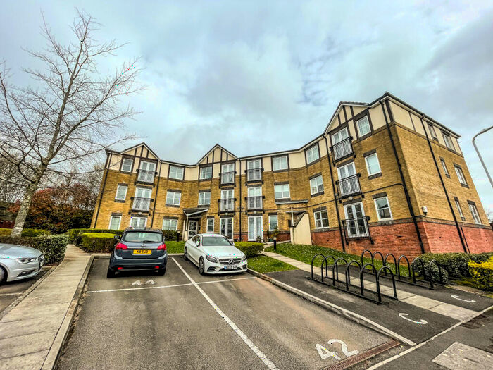2 Bedroom Apartment To Rent In Heol Llinos, Thornhill, Cardiff, CF14