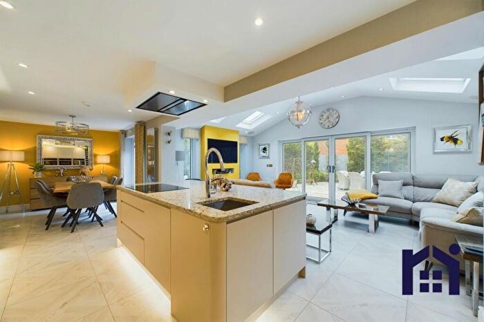 4 Bedroom Detached House For Sale In Mile Stone Meadow, Euxton, PR7