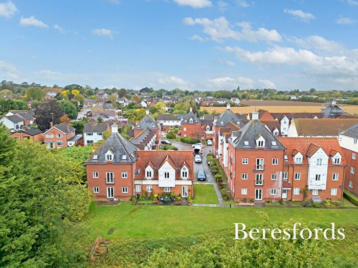 1 Bedroom Flat To Rent In Melba Court, Writtle, CM1