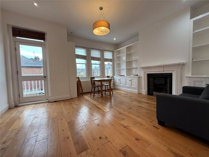 2 Bedroom Apartment To Rent In Rathcoole Gardens, Hornsey, London, N8