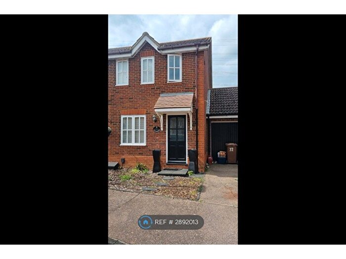 3 Bedroom Semi-Detached House To Rent In Tamar Close, Stevenage, SG1
