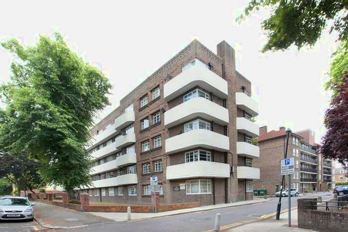 1 Bedroom Flat For Sale In Macaulay Square, Clapham, SW4