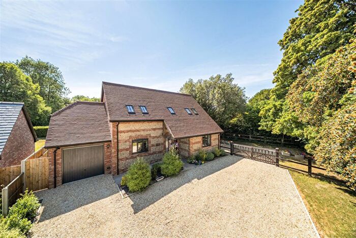 3 Bedroom Detached House For Sale In Blandford Road, Shillingstone, Blandford Forum, DT11