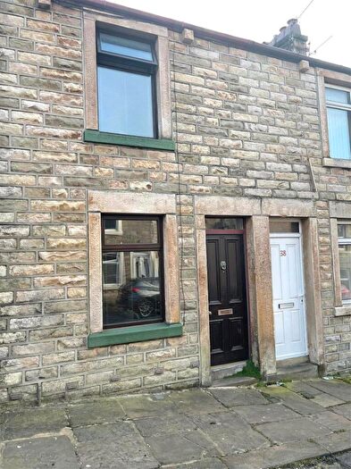 2 Bedroom House To Rent In Westham Street, Lancaster, LA1