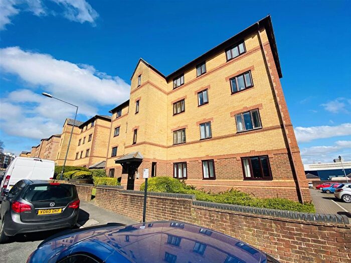 2 Bedroom Flat To Rent In Somerset Street, Redcliffe, BS1