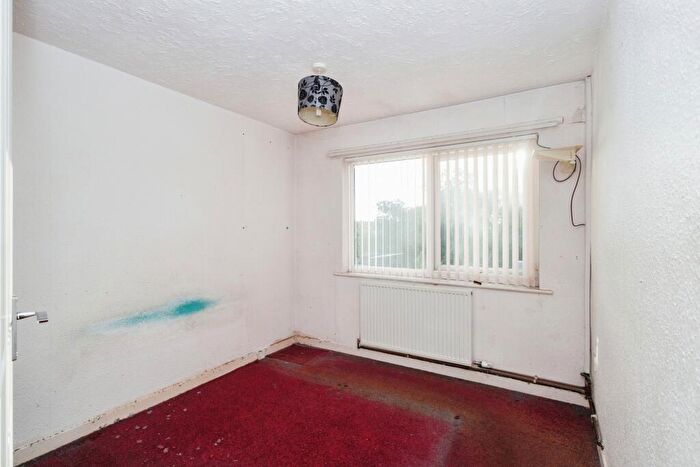 2 Bedroom Flat For Sale In City Avenue, Denton, Manchester, Greater Manchester, M34
