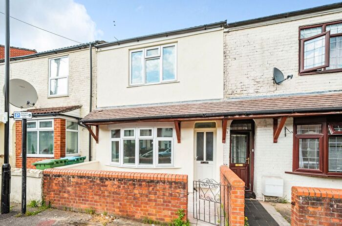 2 Bedroom Terraced House To Rent In Bullar Street, Southampton, Hampshire, SO14