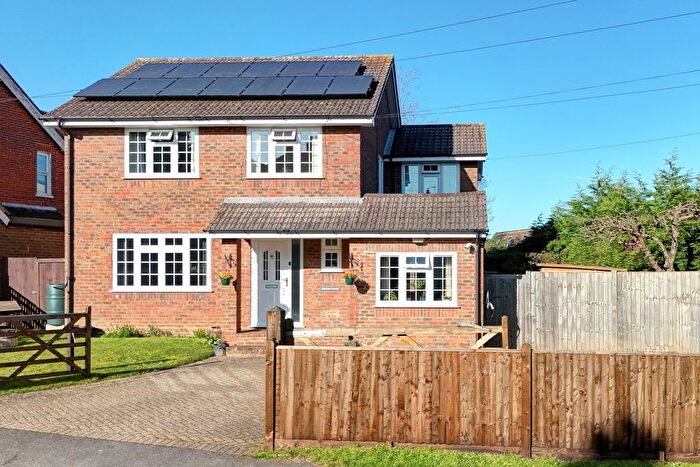 4 Bedroom Detached House For Sale In Vines Cross Road, Horam, Heathfield, TN21