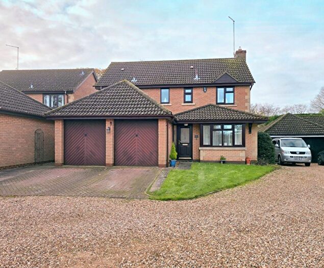 4 Bedroom Detached House For Sale In Jeyes Close, Moulton, Northamptonshire, NN3