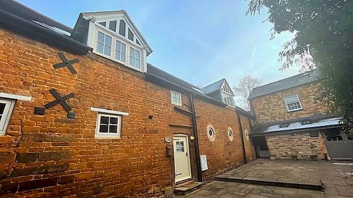 2 Bedroom House To Rent In High Street, Cottingham, Market Harborough, LE16