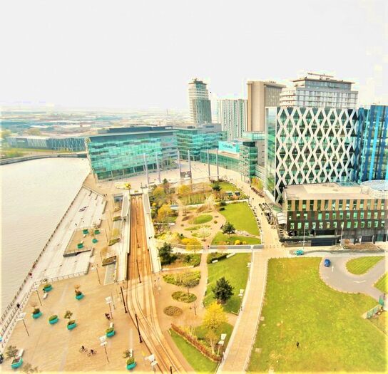 2 Bedroom Flat To Rent In City Lofts, 94 The Quays, Salford, Lancashire M50