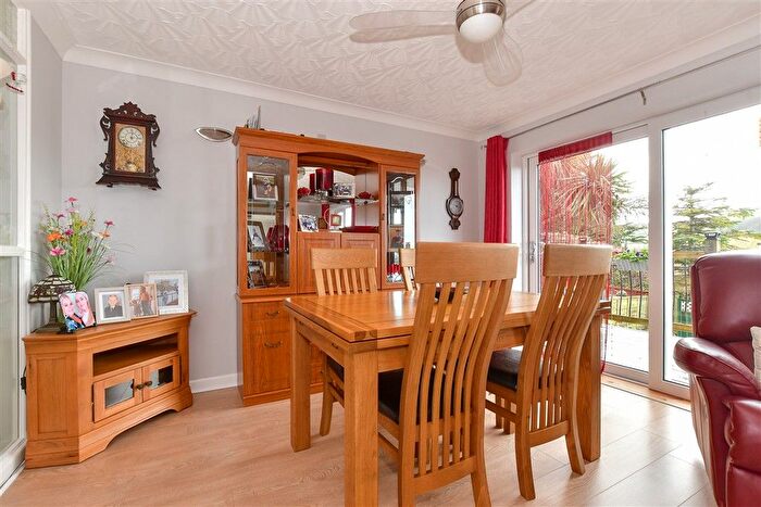 2 Bedroom Detached Bungalow For Sale In Stenbury View, Wroxall, Ventnor, Isle Of Wight, PO38