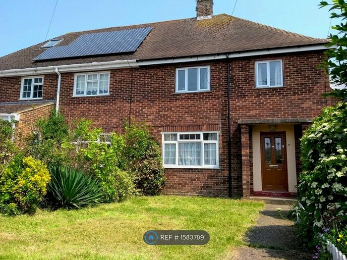 1 Bedroom Maisonette To Rent In St. Werburgh Crescent, Hoo, Rochester, ME3