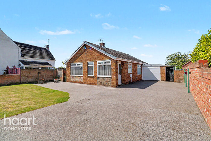 3 Bedroom Detached Bungalow For Sale In Doncaster Road, Stainforth, Doncaster, DN7