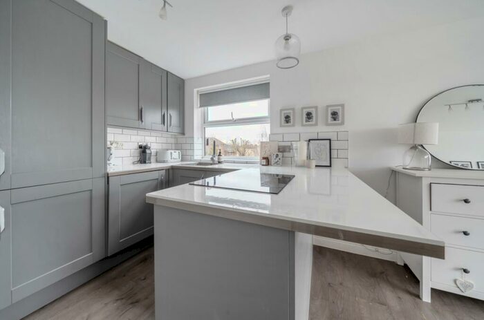 1 Bedroom Flat To Rent In Rectory Road Beckenham, BR3