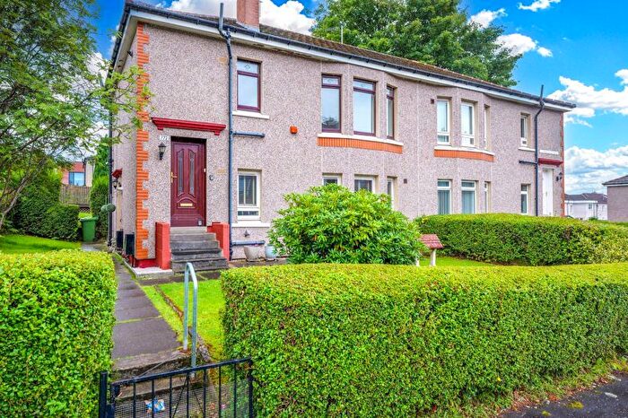 2 Bedroom Flat For Sale In Cumbernauld Road, Riddie, G33