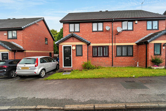 3 Bedroom Semi-Detached House For Sale In Grantham Street, Blackburn, Lancashire, BB2