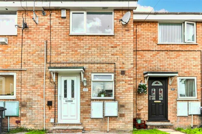 2 Bedroom Terraced House To Rent In Nairn Close, Hull, HU6