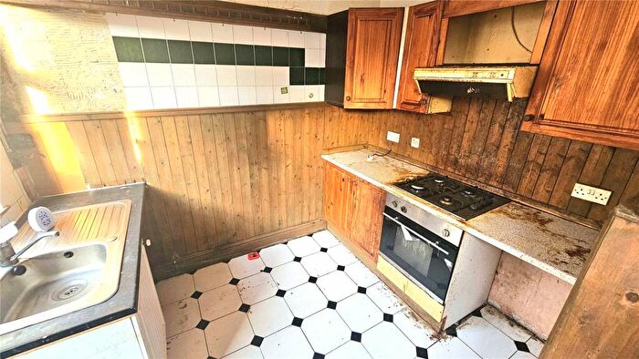 3 Bedroom Terraced House For Sale In Fitzgerald Road, Liverpool, Merseyside, L13