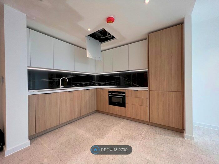 1 Bedroom Flat To Rent In Cendal Crescent, London, E1