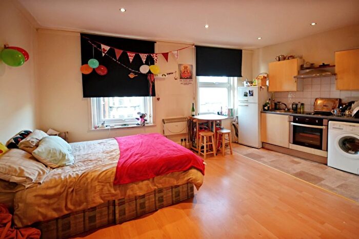 Studio To Rent In West End Lane, West Hampstead, NW6