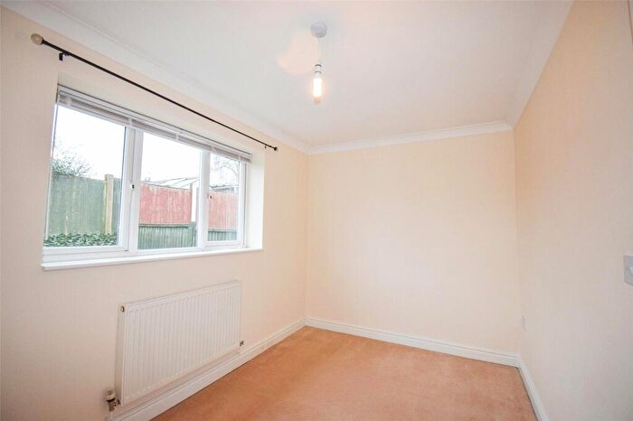 2 Bedroom Bungalow To Rent In James Close, Ollerton, Nottinghamshire, NG22