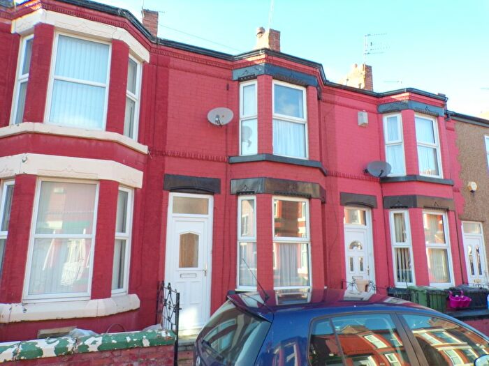 2 Bedroom Property To Rent In Churchill Avenue, Birkenhead, CH41