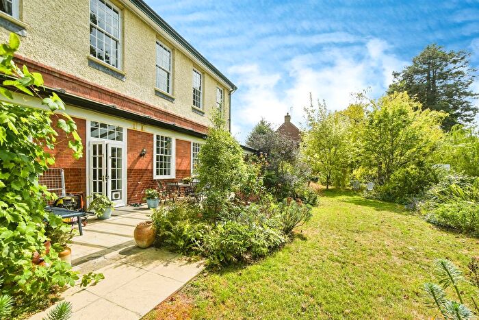 4 Bedroom End Terrace House For Sale In The Mews, Devizes, SN10