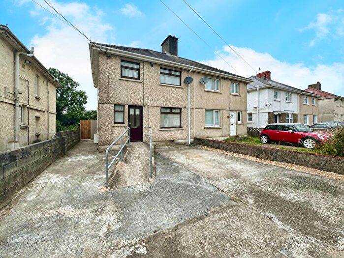 3 Bedroom Semi-Detached House For Sale In Heol Y Coed, Pontarddulais, Swansea, West Glamorgan, SA4