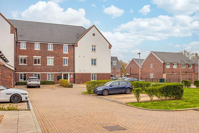 2 Bedroom Flat For Sale In Beryl Close, Clematis House Beryl Close, RH10
