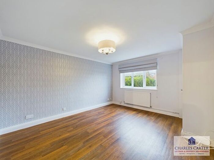 3 Bedroom Semi-Detached House To Rent In Strensham Gate, Upper Strensham, Worcestershire, WR8