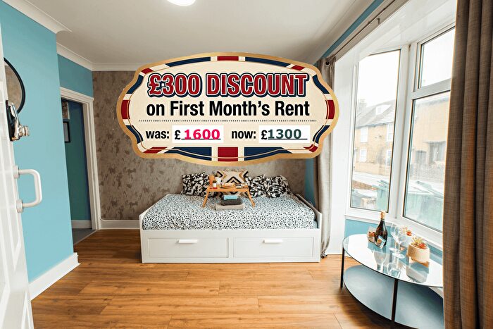 2 Bedroom Flat To Rent In Wheeler Street, Maidstone, ME14