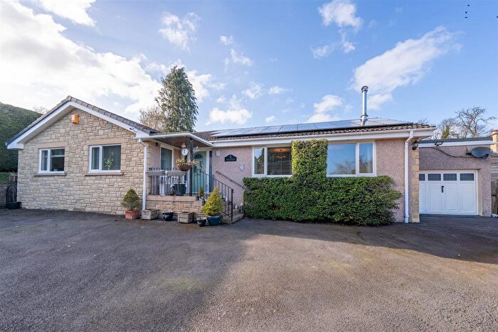 3 Bedroom Bungalow For Sale In Hillfield, Ladylands Drive, Jedburgh, TD8