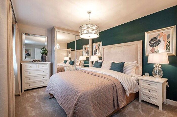 4 Bedroom Detached House For Sale In Purcell Way, Eaton Leys, Milton Keynes, Buckinghamshire, MK17